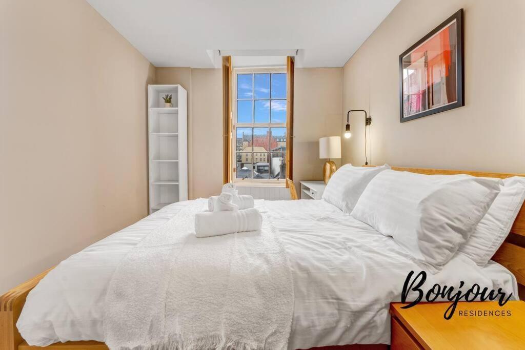 Monge Suite Old Town 2Br-1Ba, Near Royal Mile By Bonjour Residences אדינבורו מראה חיצוני תמונה